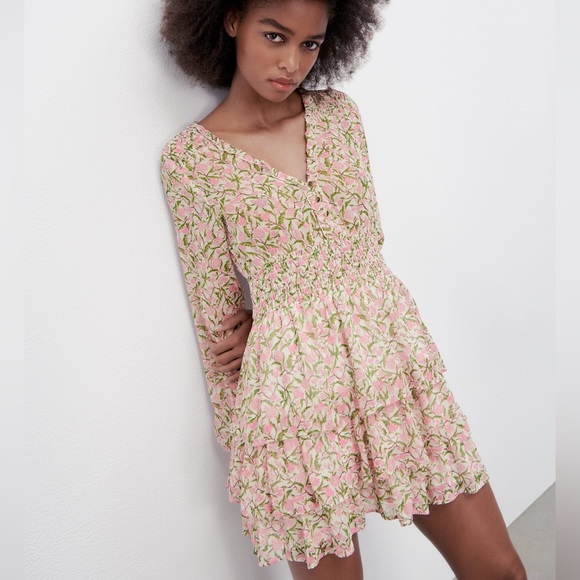 NWT Zara Floral Print Long Sleeve Dress colourful size M - Picture 1 of 6
